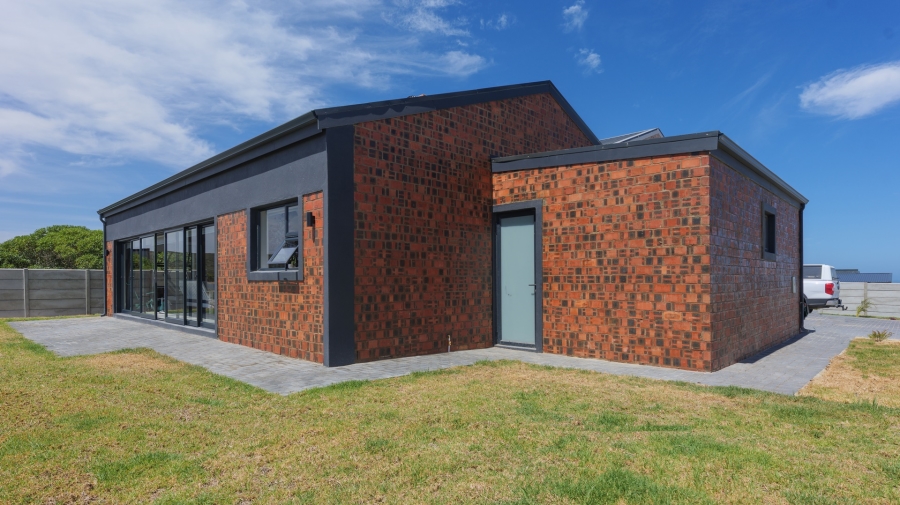 4 Bedroom Property for Sale in Agulhas Western Cape